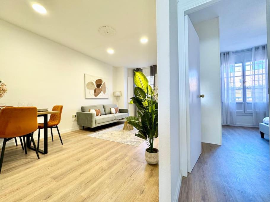 Spacious 3Bd Central Malaga With 2Bh & Ac Bagian luar foto