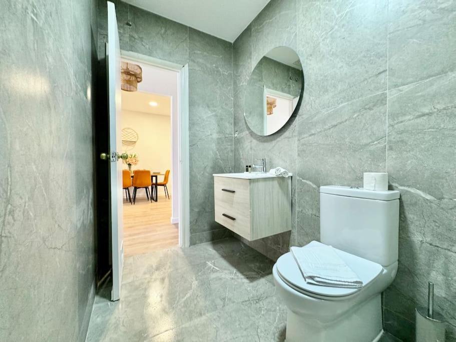 Spacious 3Bd Central Malaga With 2Bh & Ac Bagian luar foto