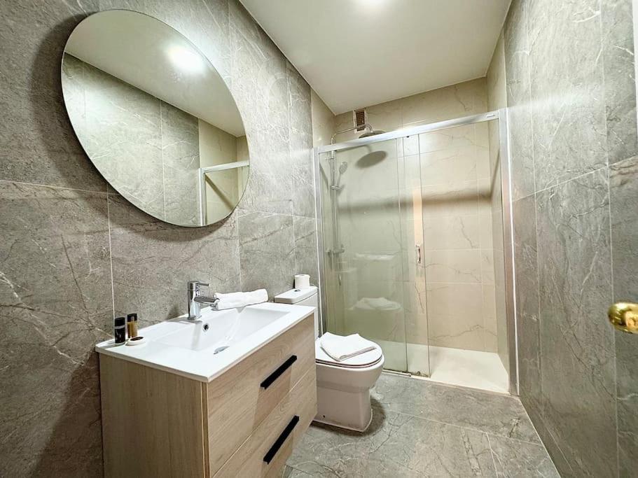 Spacious 3Bd Central Malaga With 2Bh & Ac Bagian luar foto